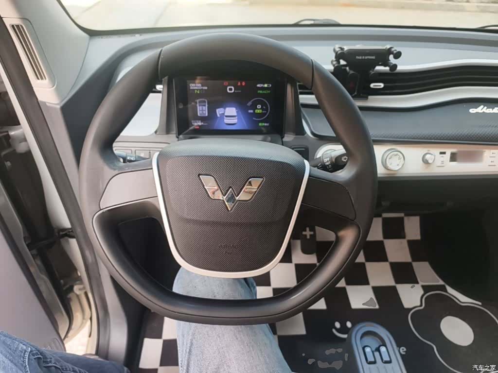 Wuling MINIEV, 2022 11