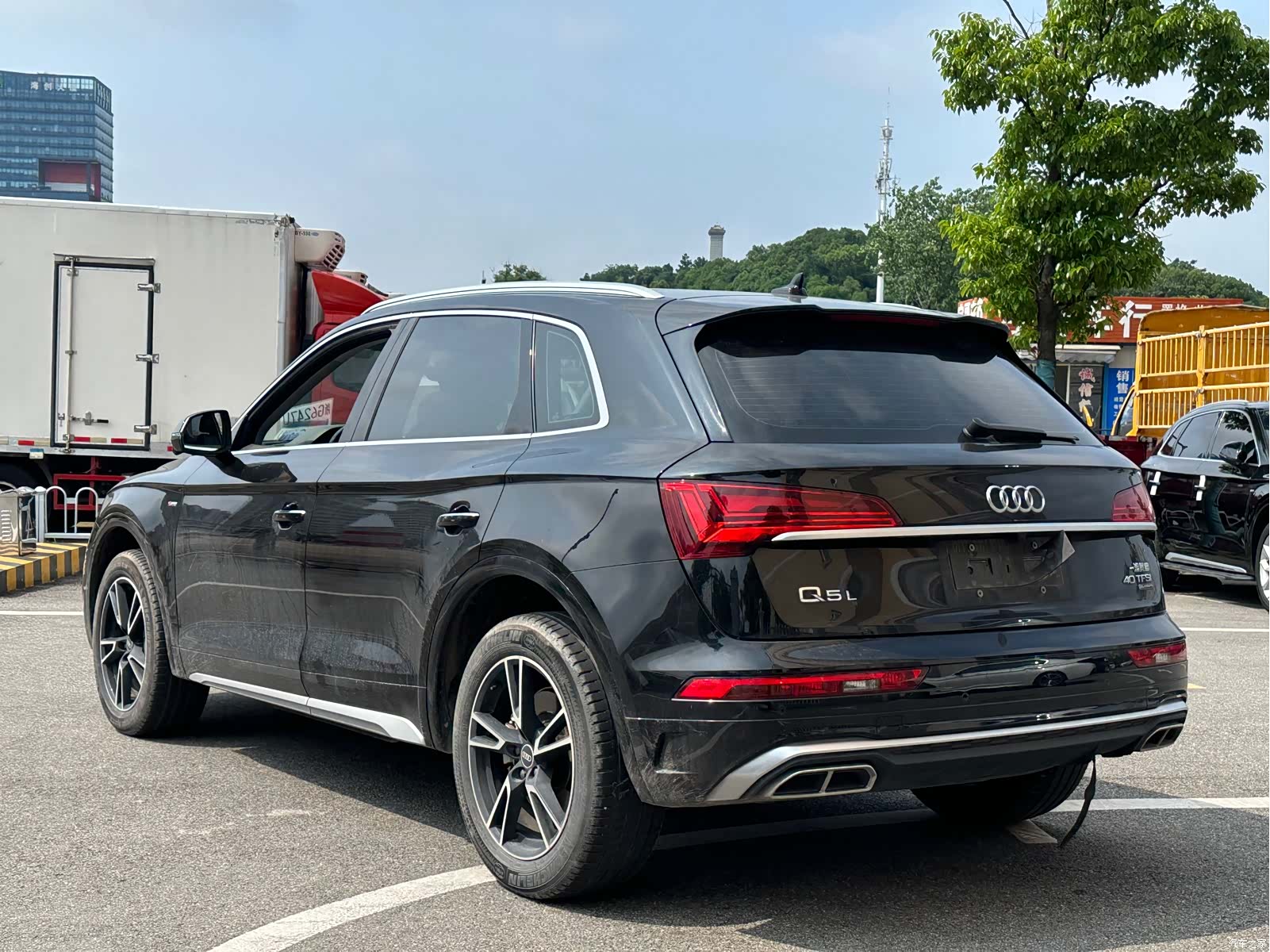 Audi Q5L, 2022 9