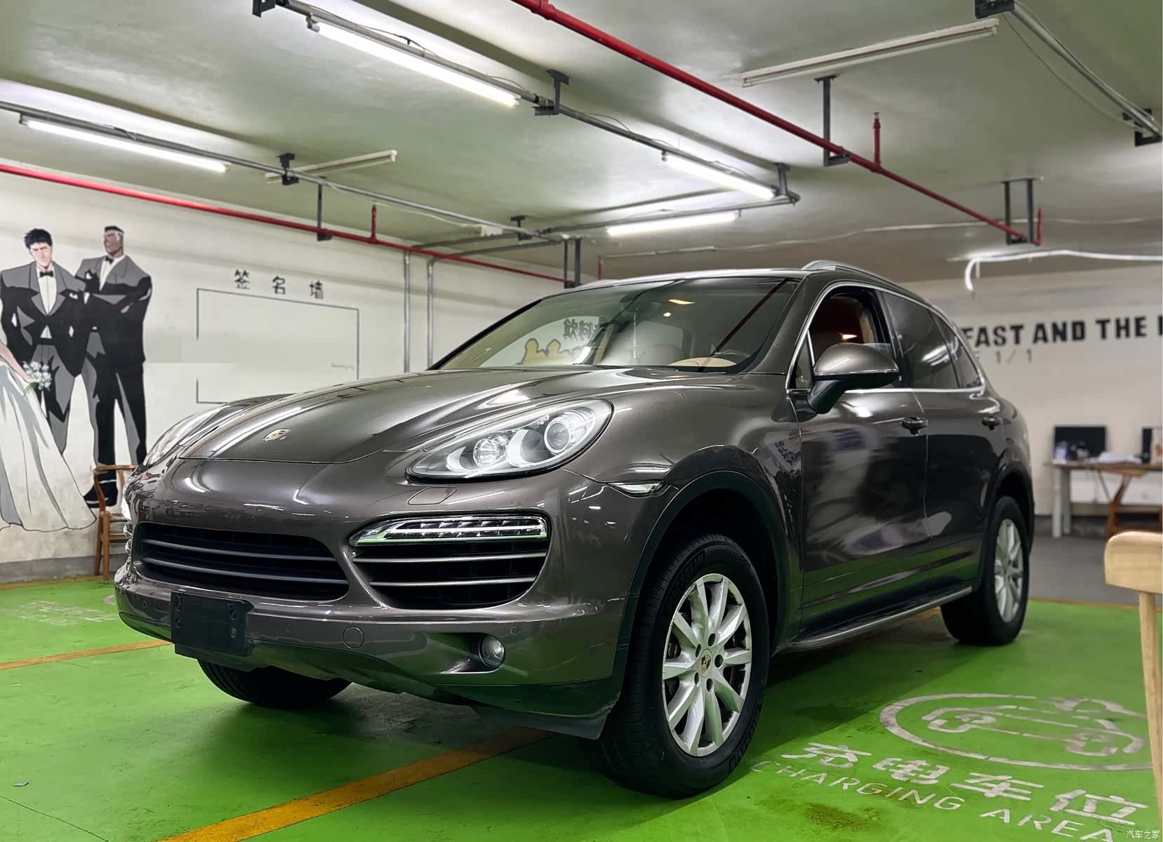 Porsche Cayenne, 2011 1