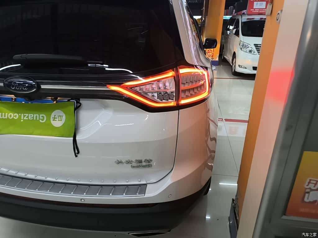 Ford Edge, 2019 8