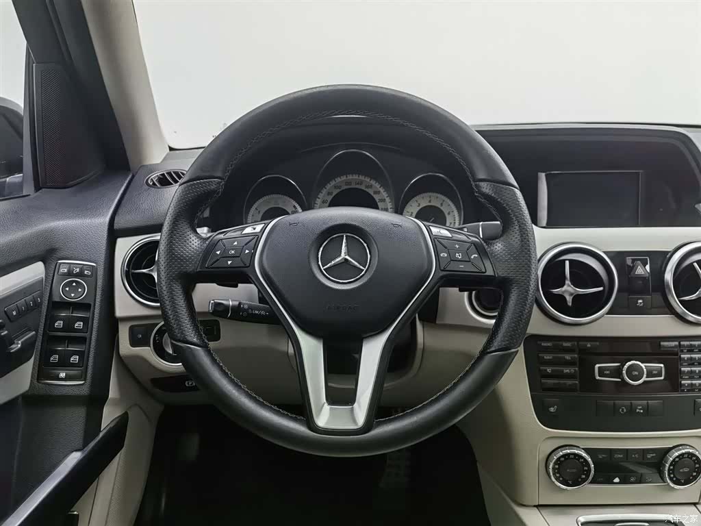 Mercedes-Benz GLK-Class, 2014 11