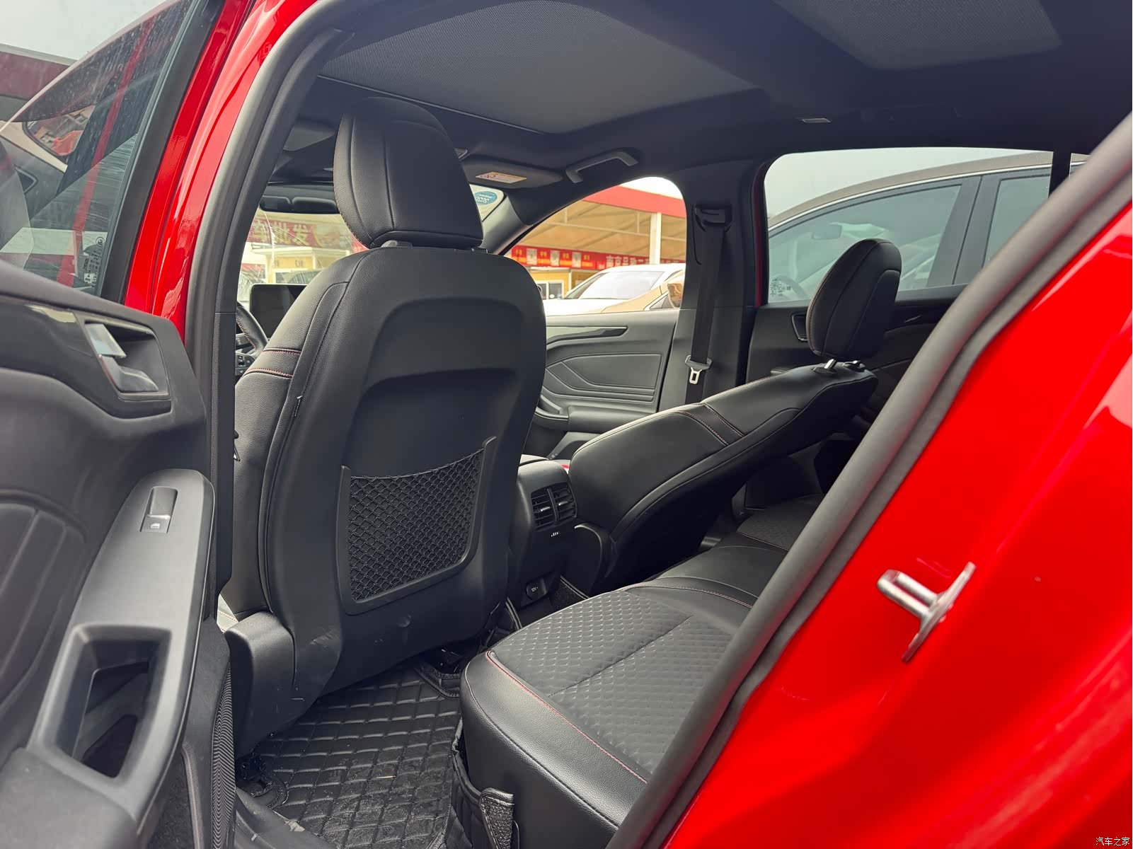Ford Focus, 2019 4