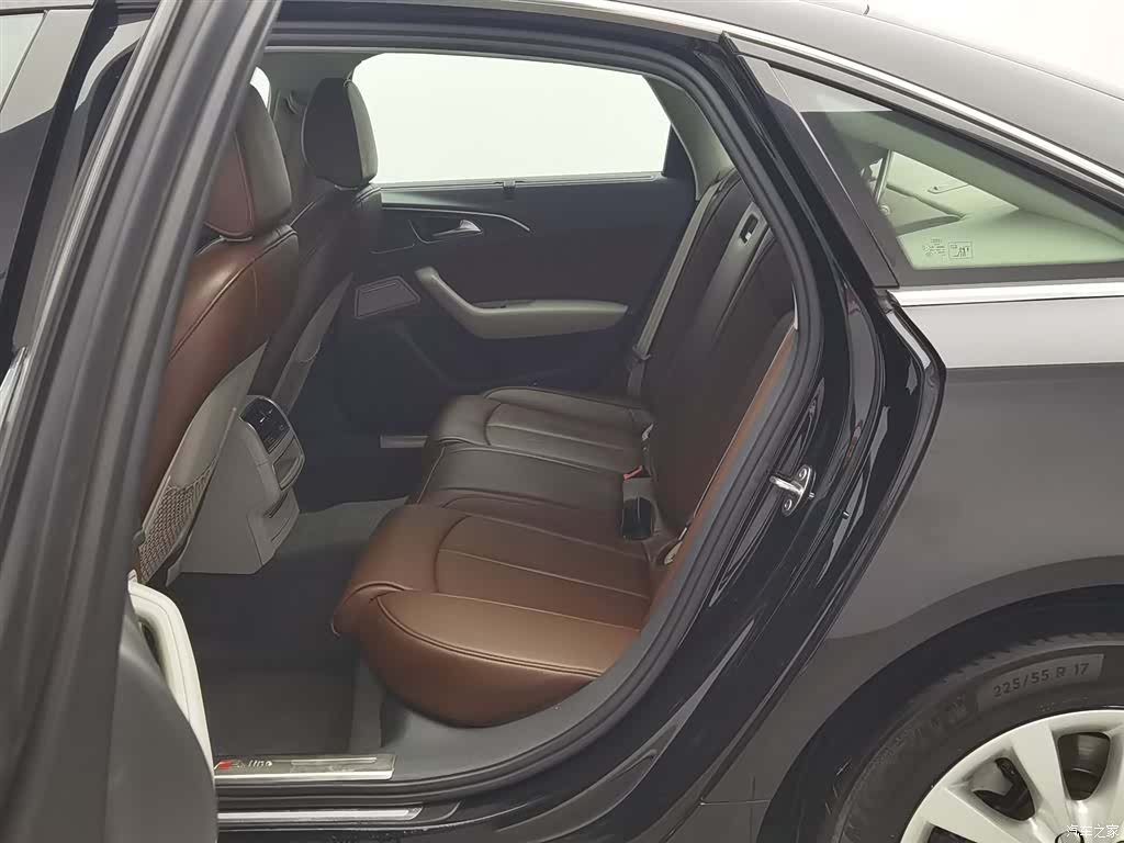 Audi A6L, 2016 15