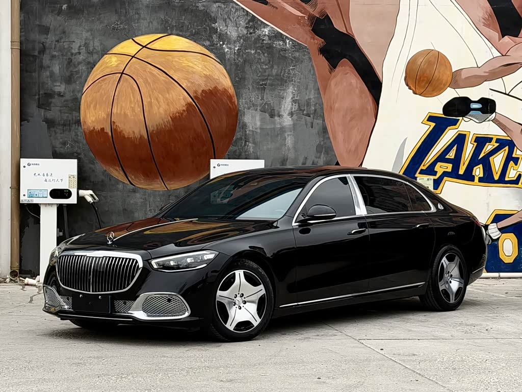 Mercedes-Benz Maybach S-Class