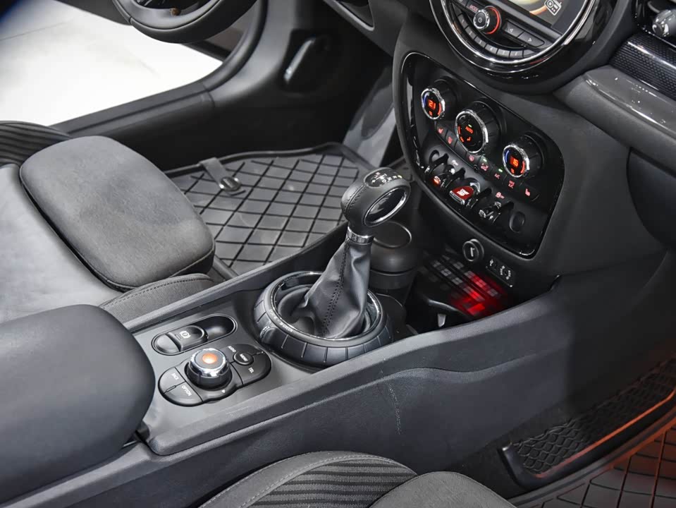 MINI CLUBMAN MINI CLUBMAN