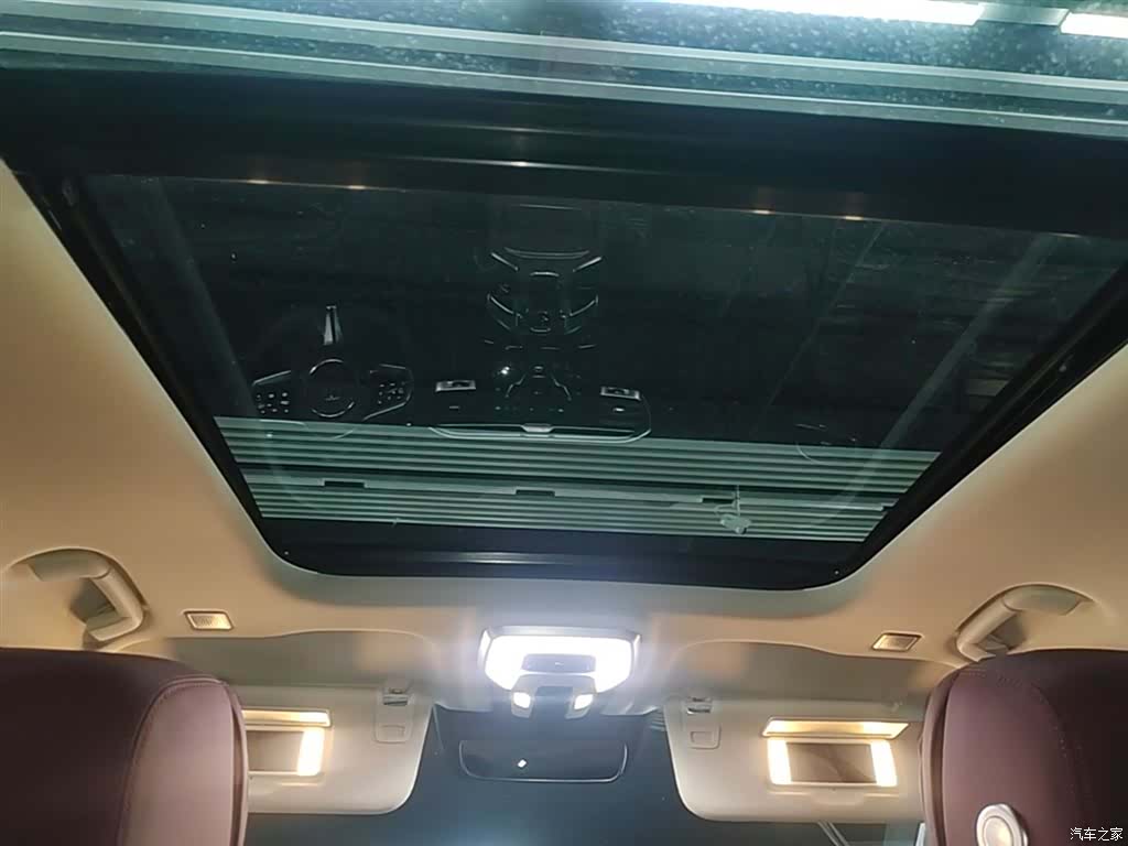 Hongqi E-HS9, 2023 18