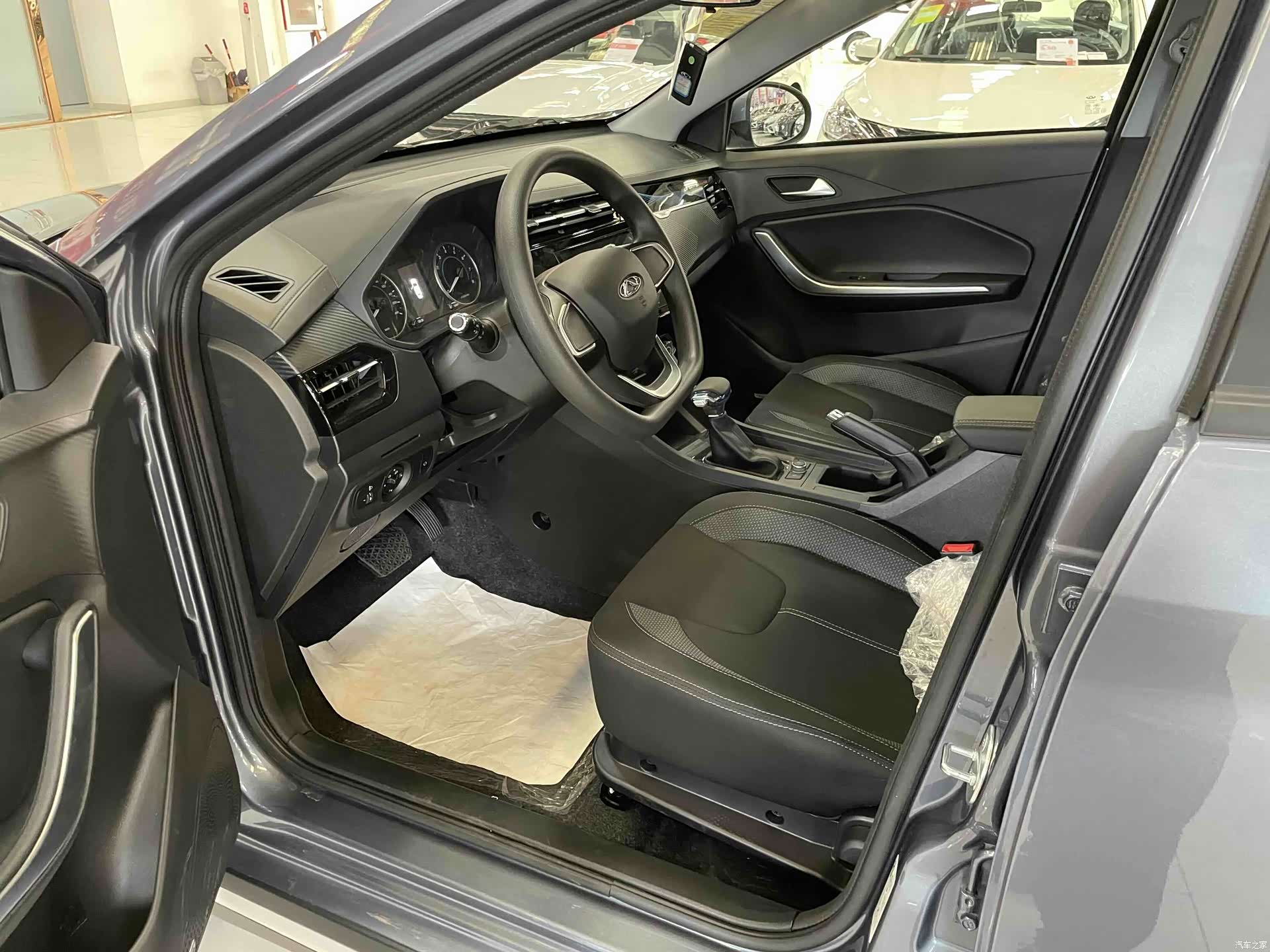 Chery 3x, 2025 7