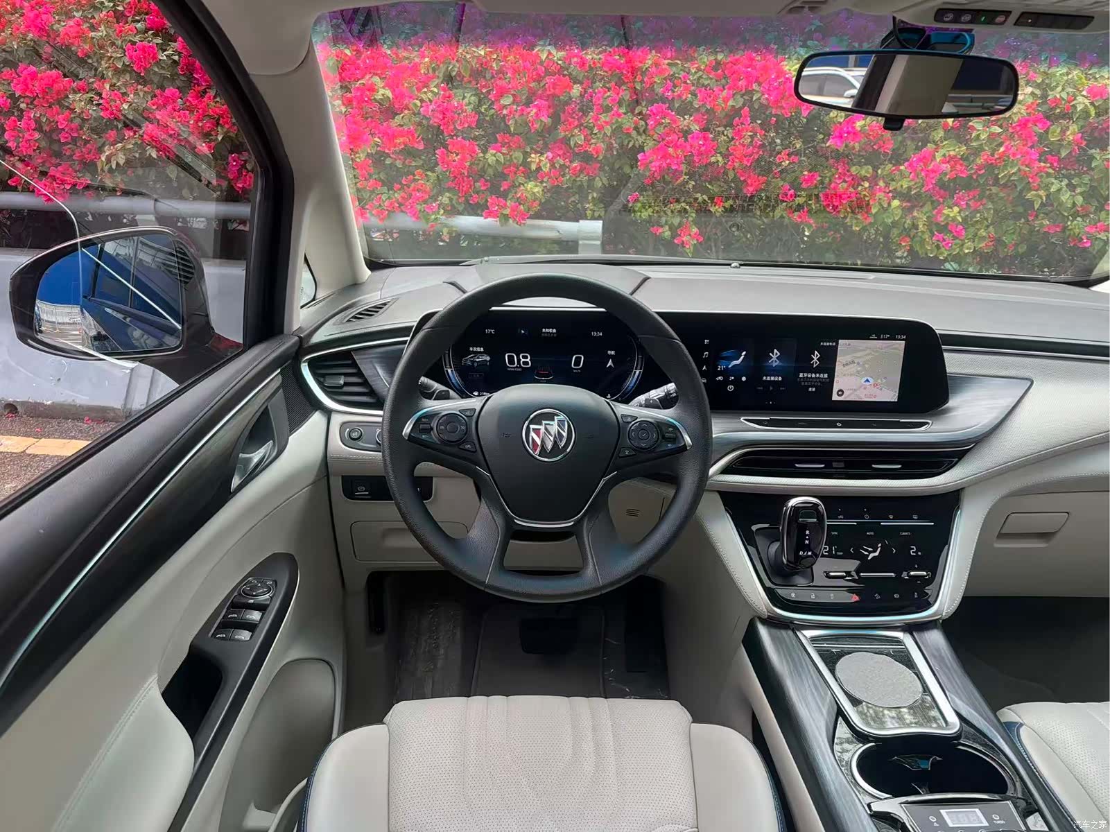 Buick GL8, 2022 4