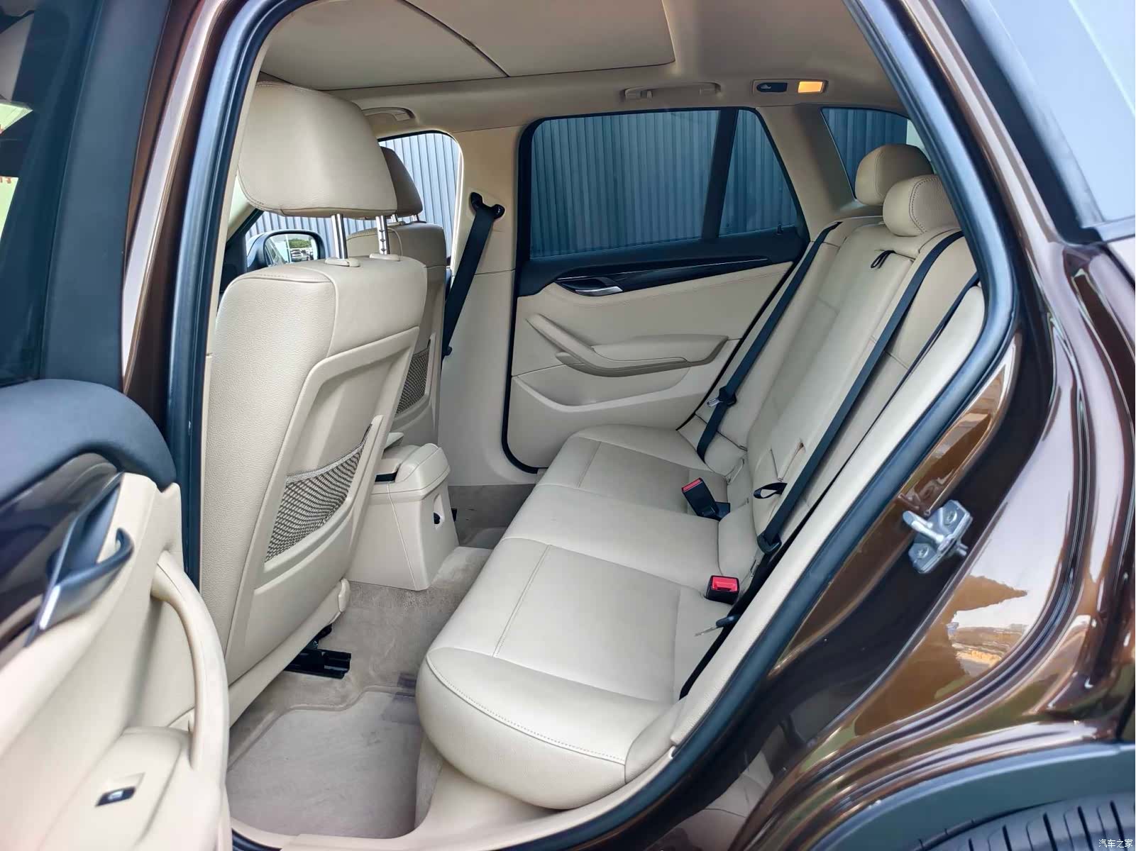 BMW X1, 2011 12