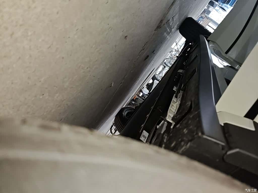 BYD Dolphin, 2026 21