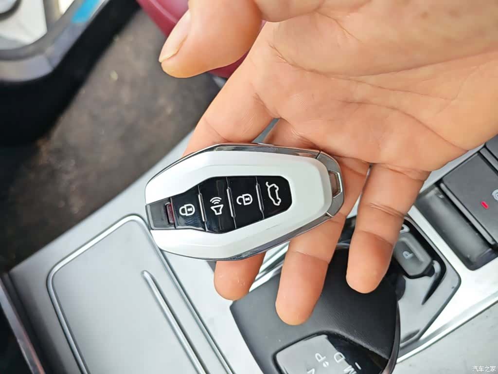 Jetour X70, 2025 9