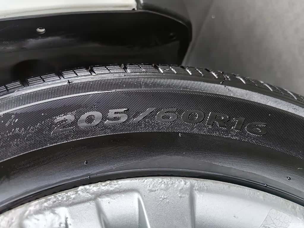 Ford Focus, 2013 24
