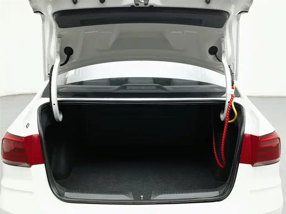 Volkswagen Santana