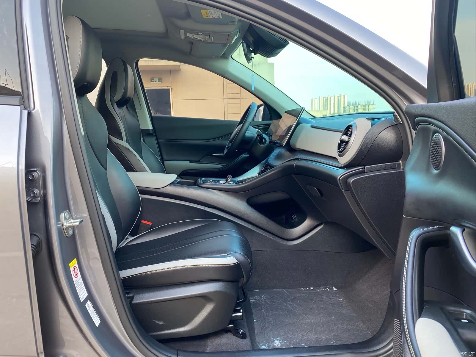 BYD HiAce, 2025 21