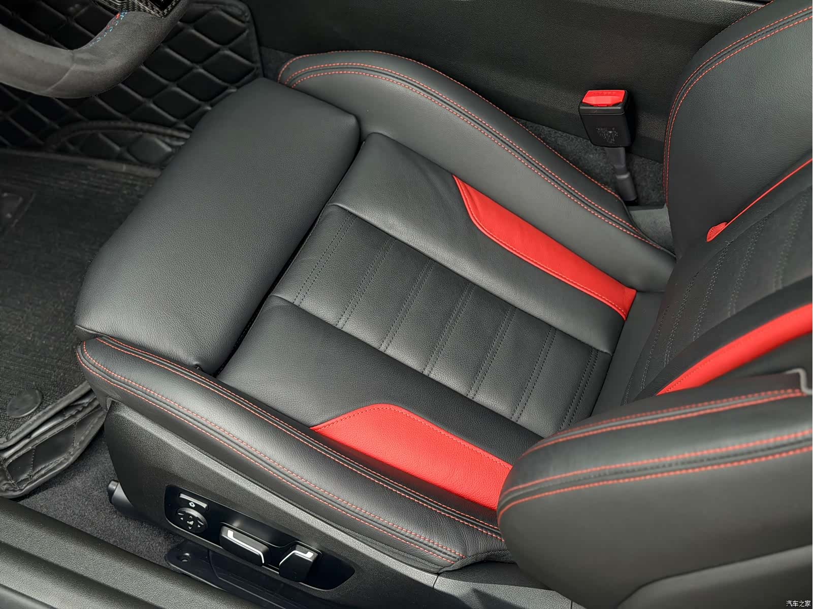 BMW M2, 2025 9