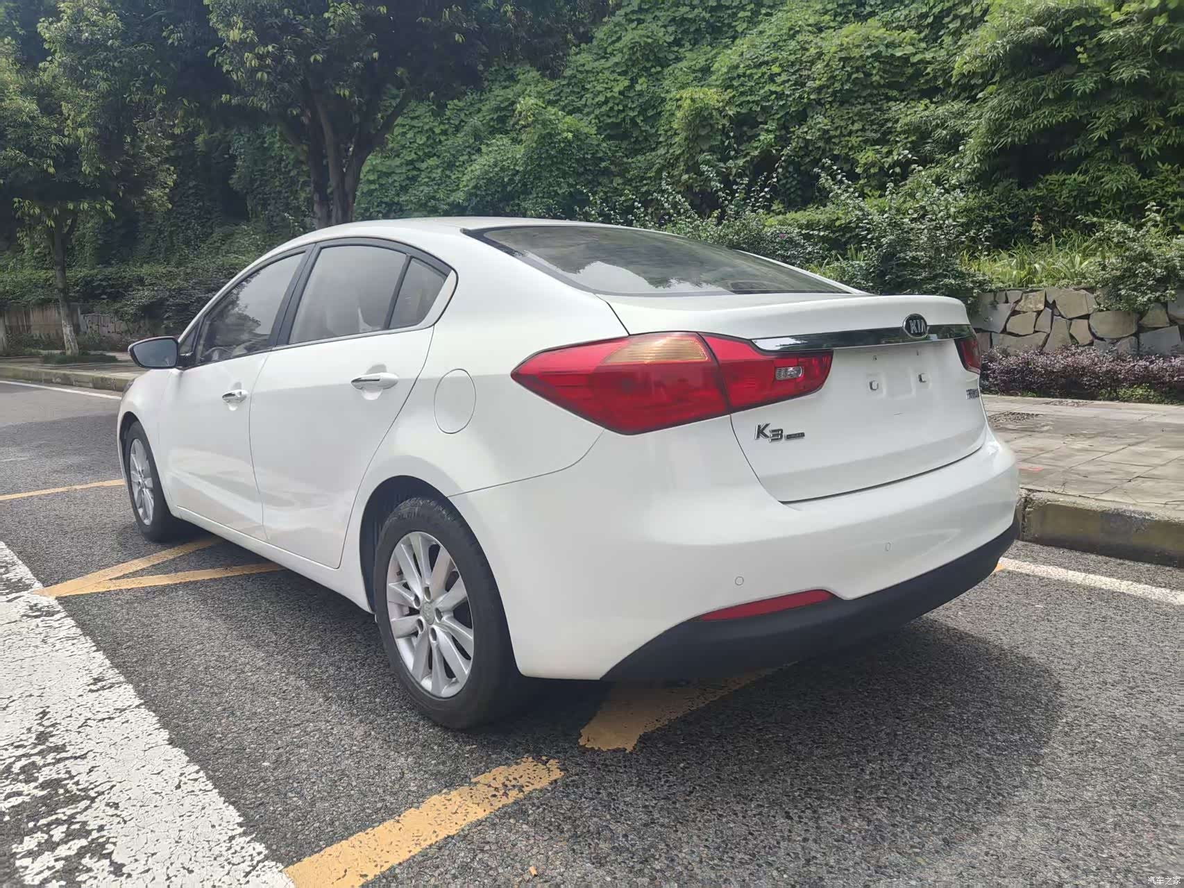 Kia K3, 2014 4