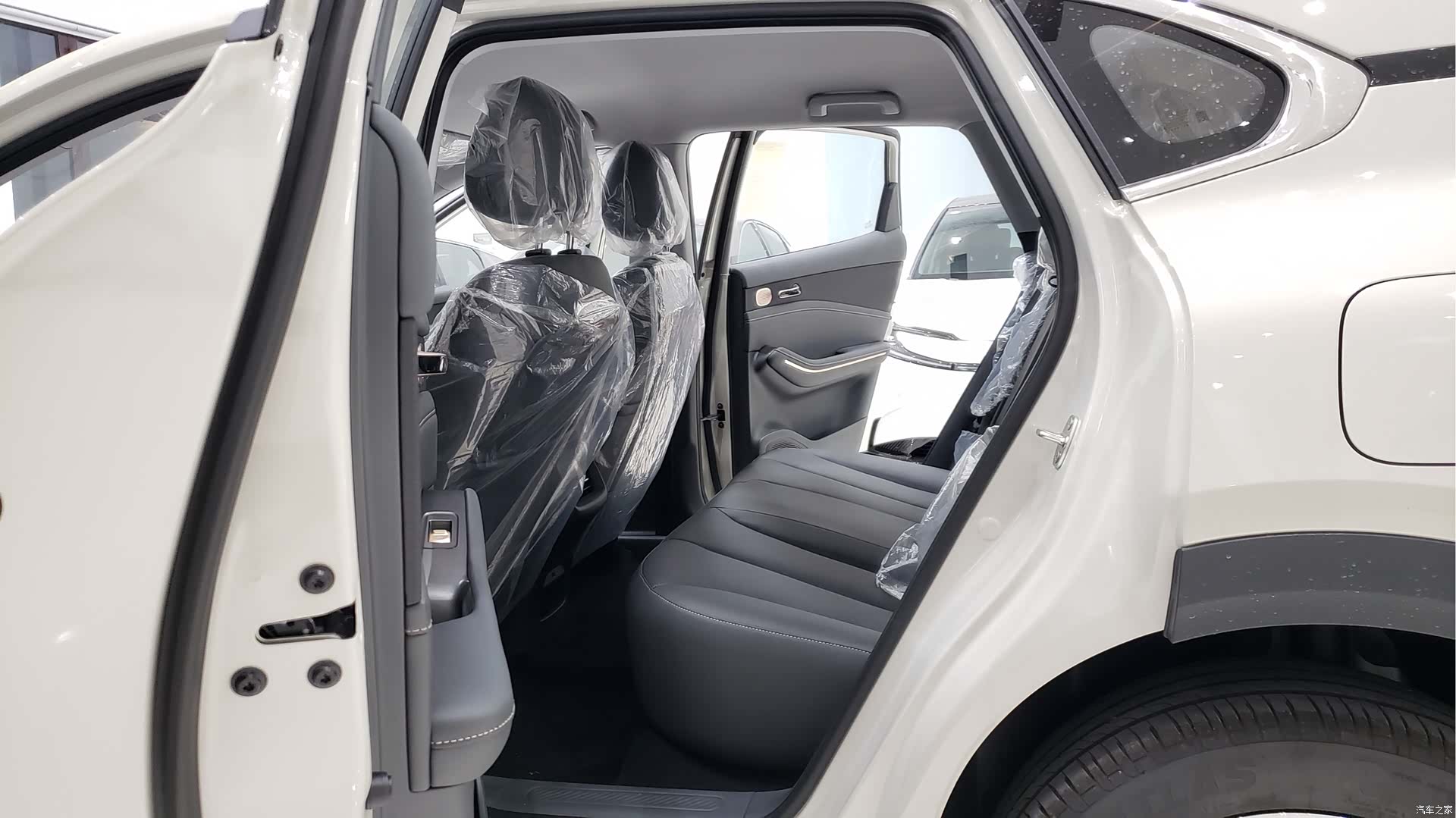 Wuling E6, 2026 8