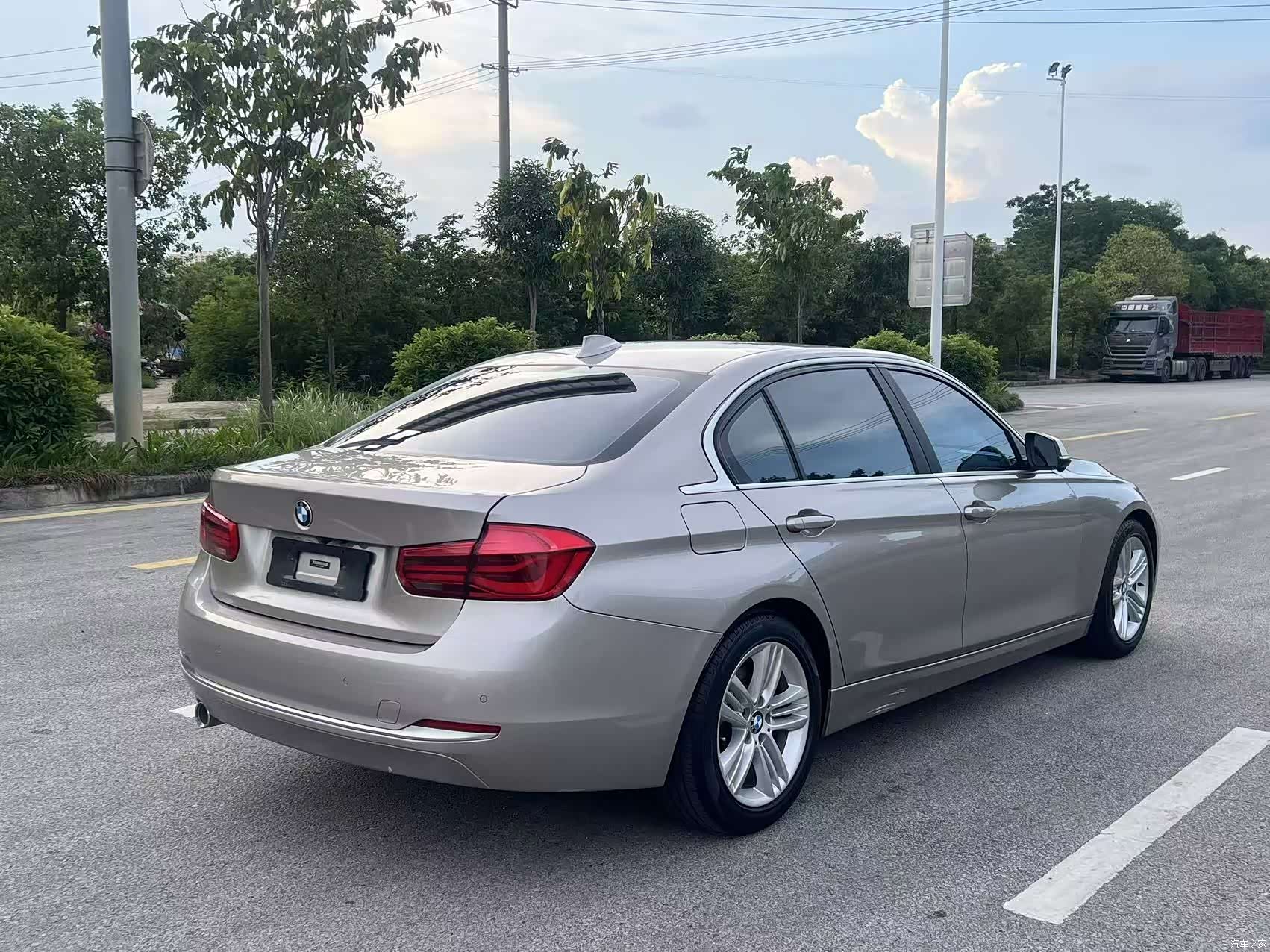 BMW 3 Series, 2018 7
