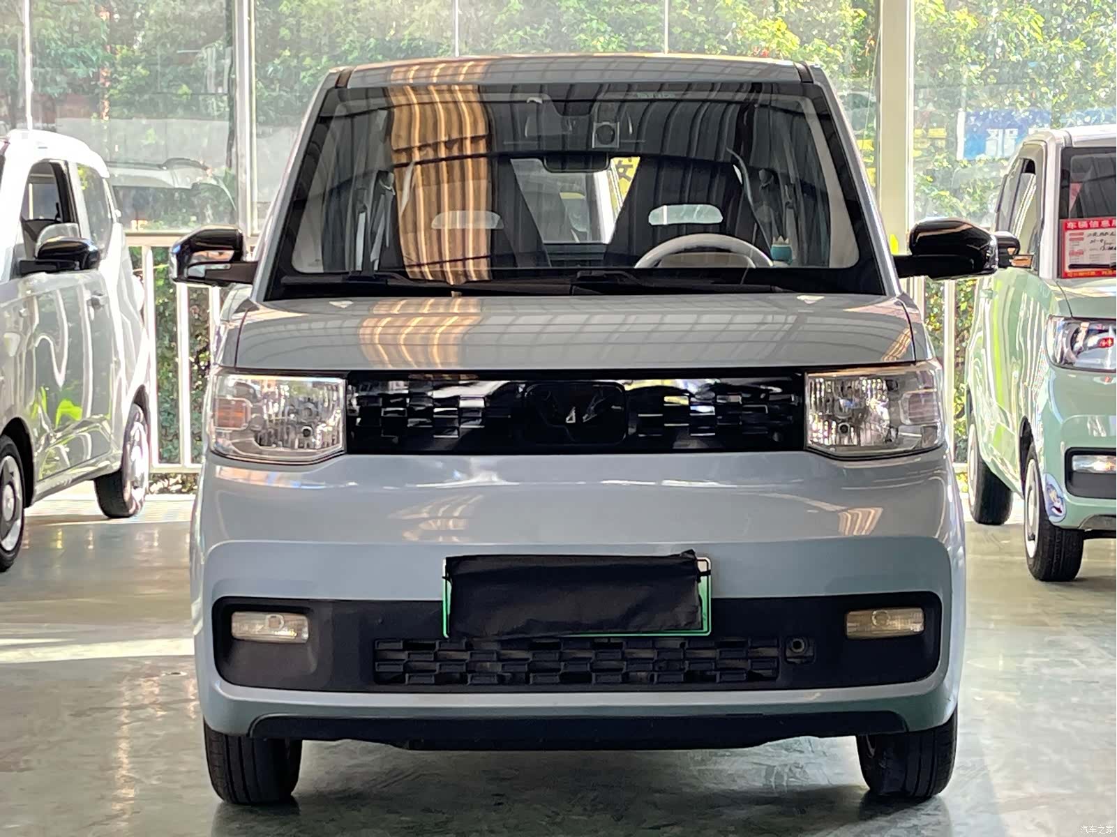 Wuling MINIEV, 2020 2