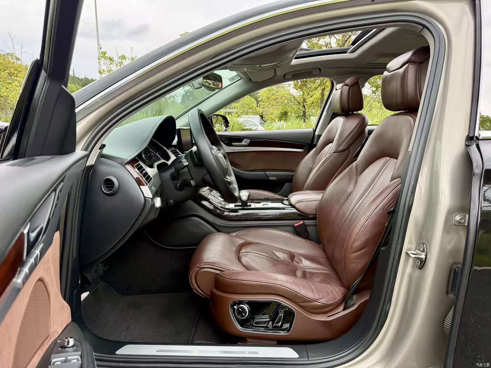 Audi A8L, 2013 все фото