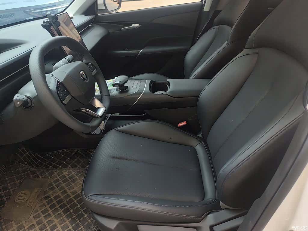 Changan Eado, 2025 8
