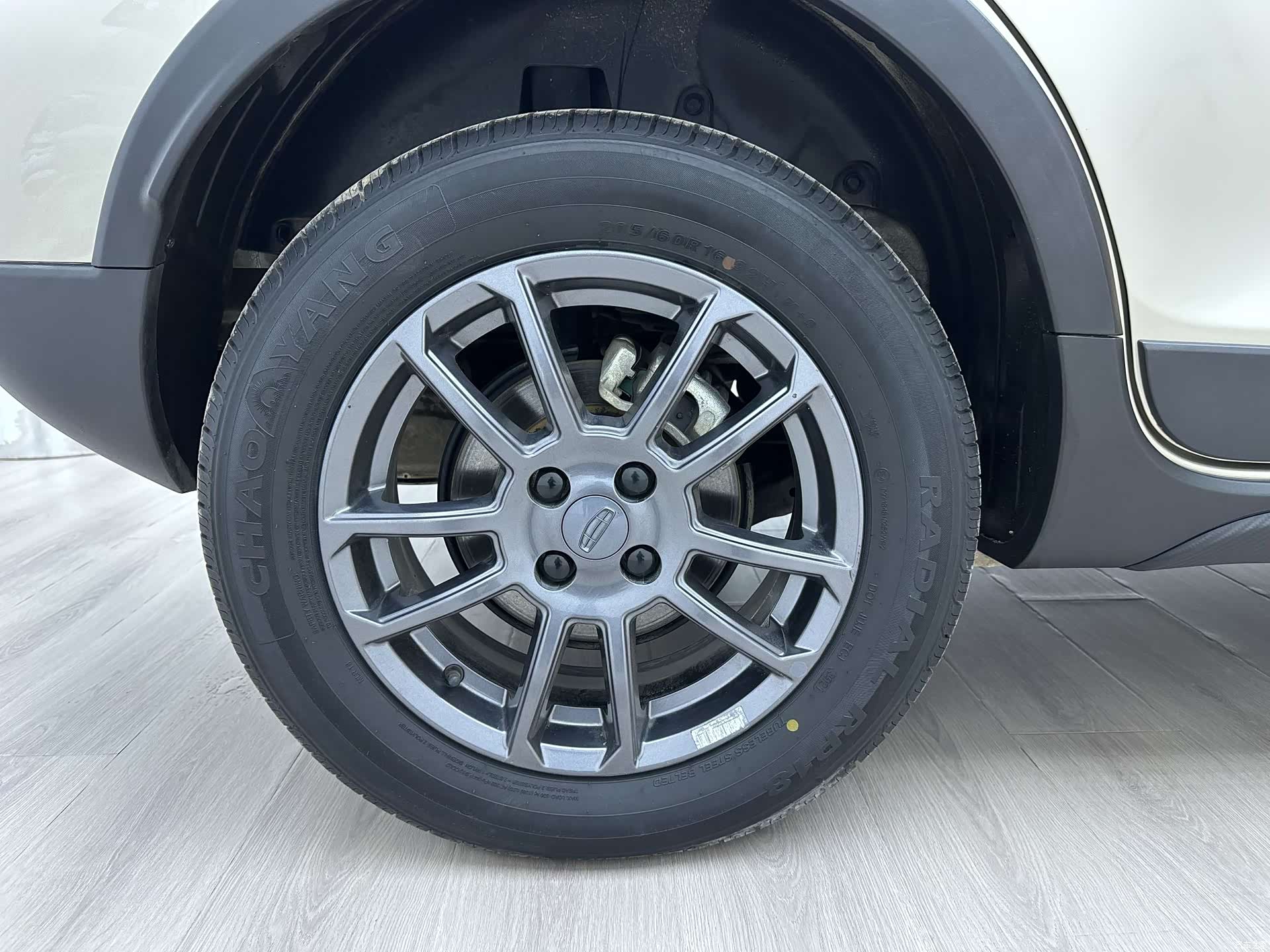 Geely X3, 2022 19