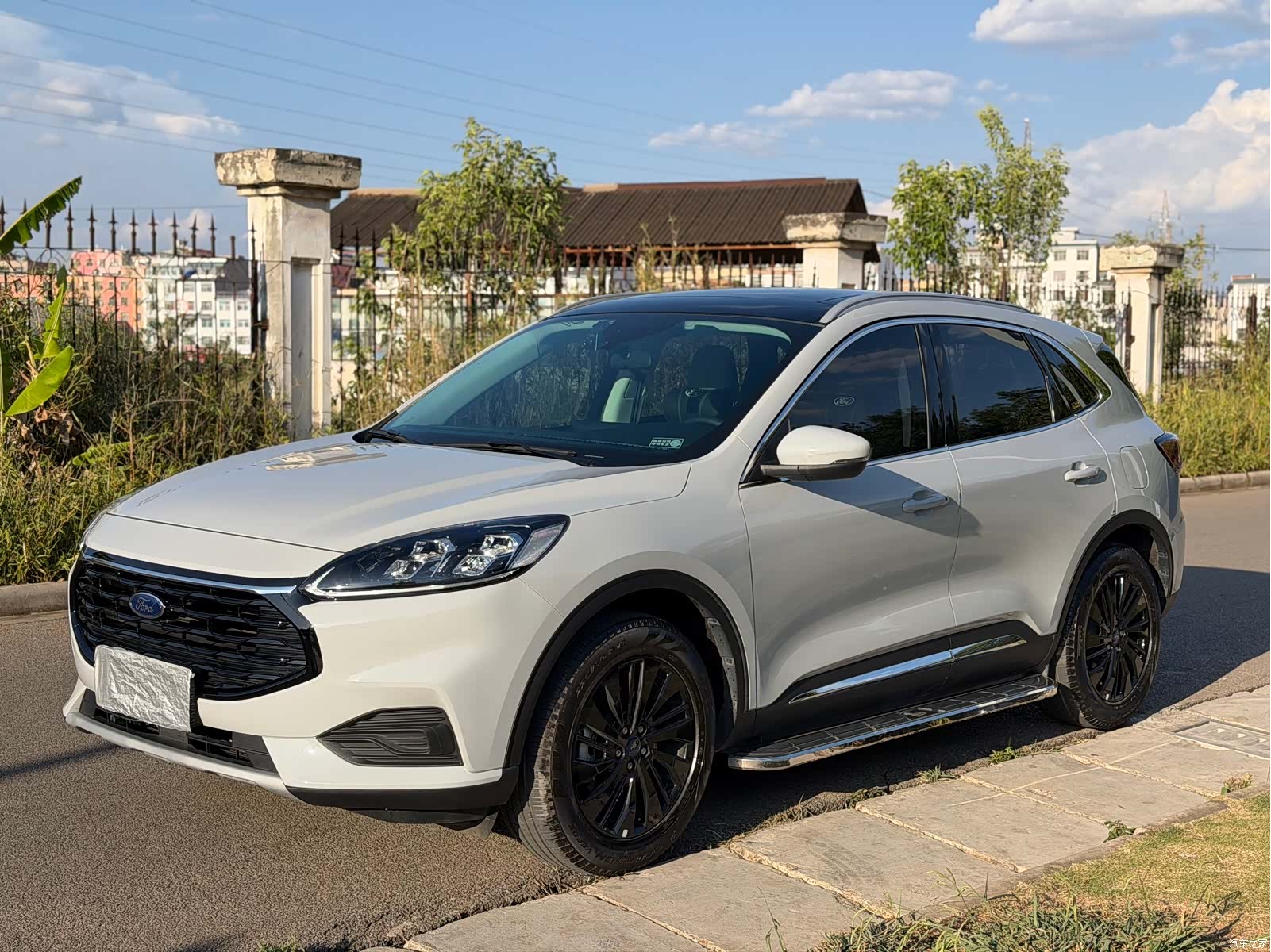 Ford Escape, 2024 1