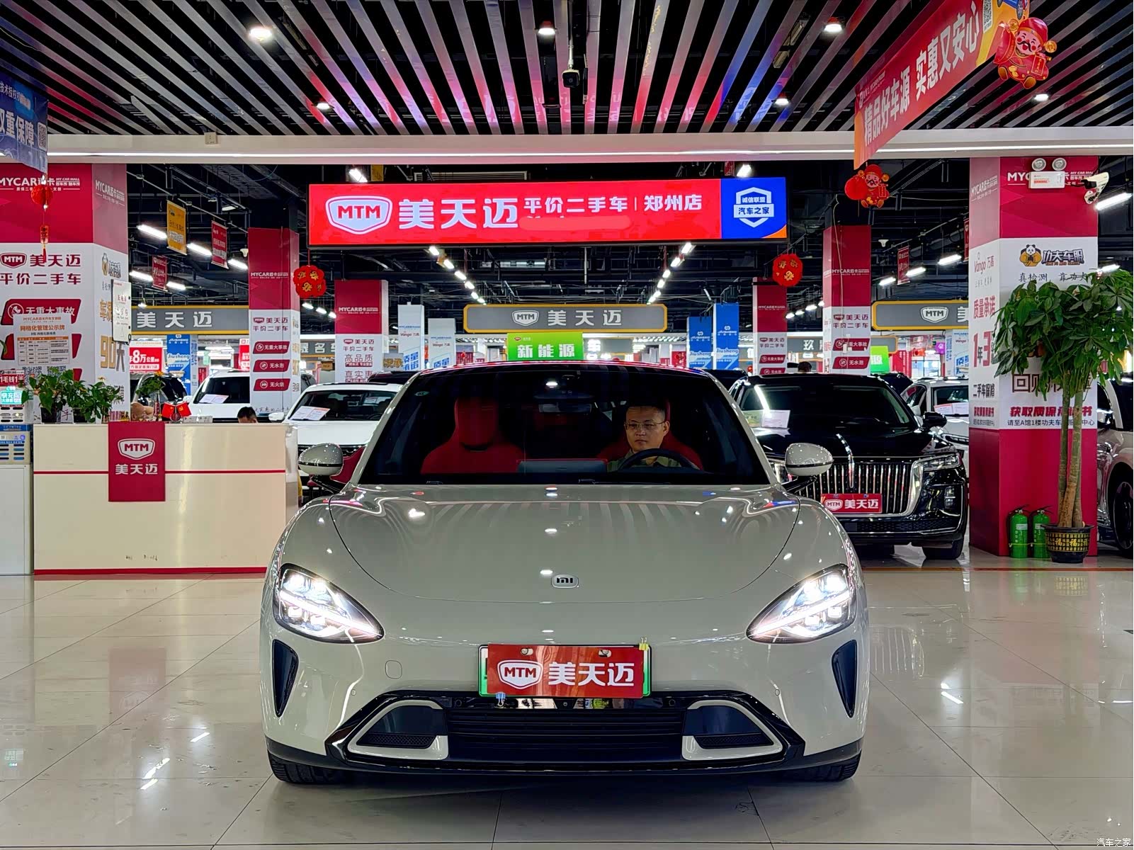Xiaomi SU7, 2025 2