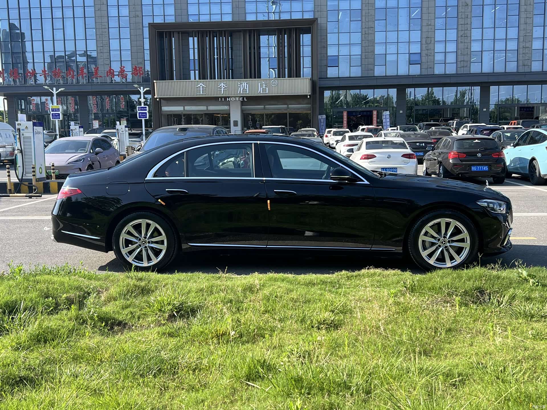 Mercedes-Benz S-Class, 2023 15