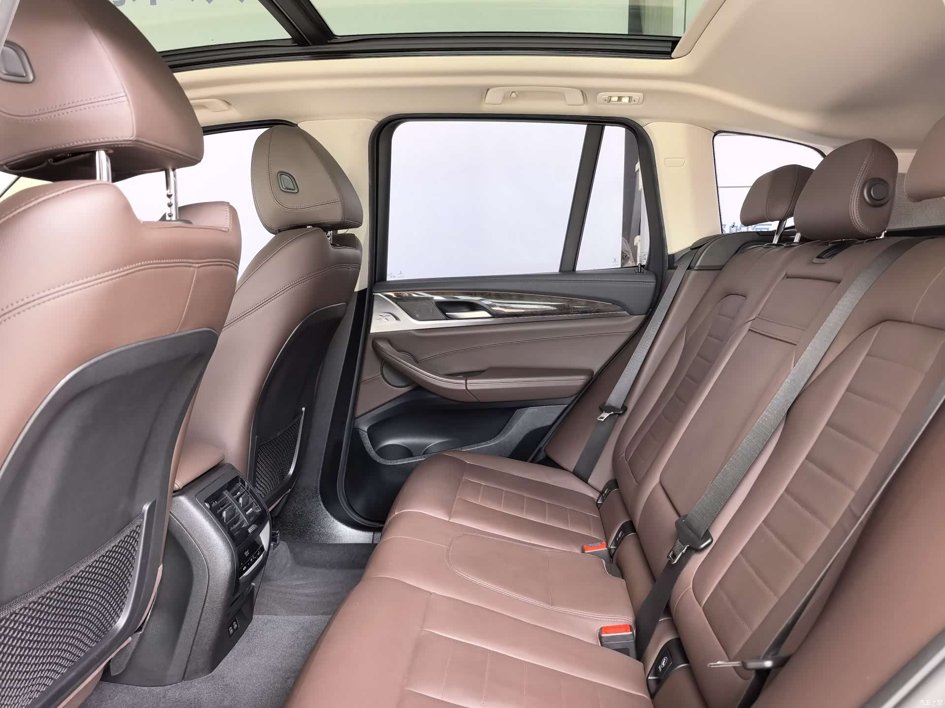 BMW X3, 2021 11
