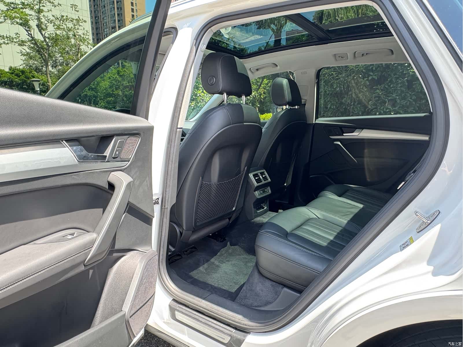 Audi Q5L, 2021 8