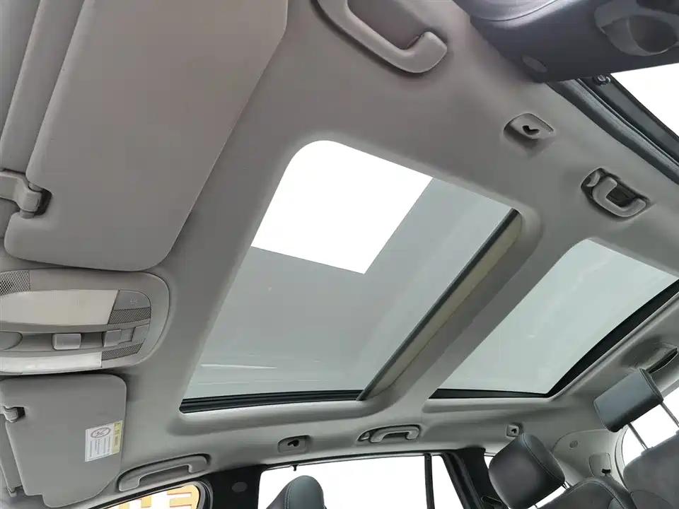 Mercedes-Benz R-class