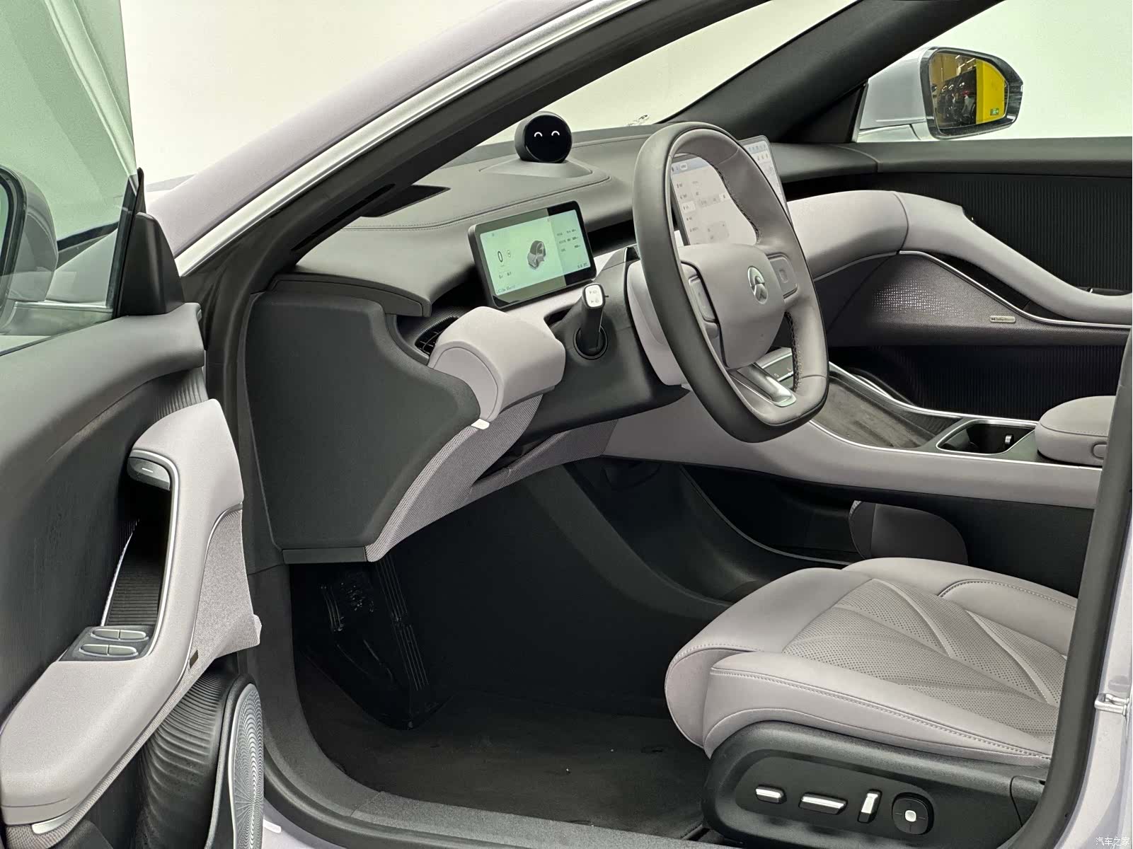 NIO ET5, 2025 13