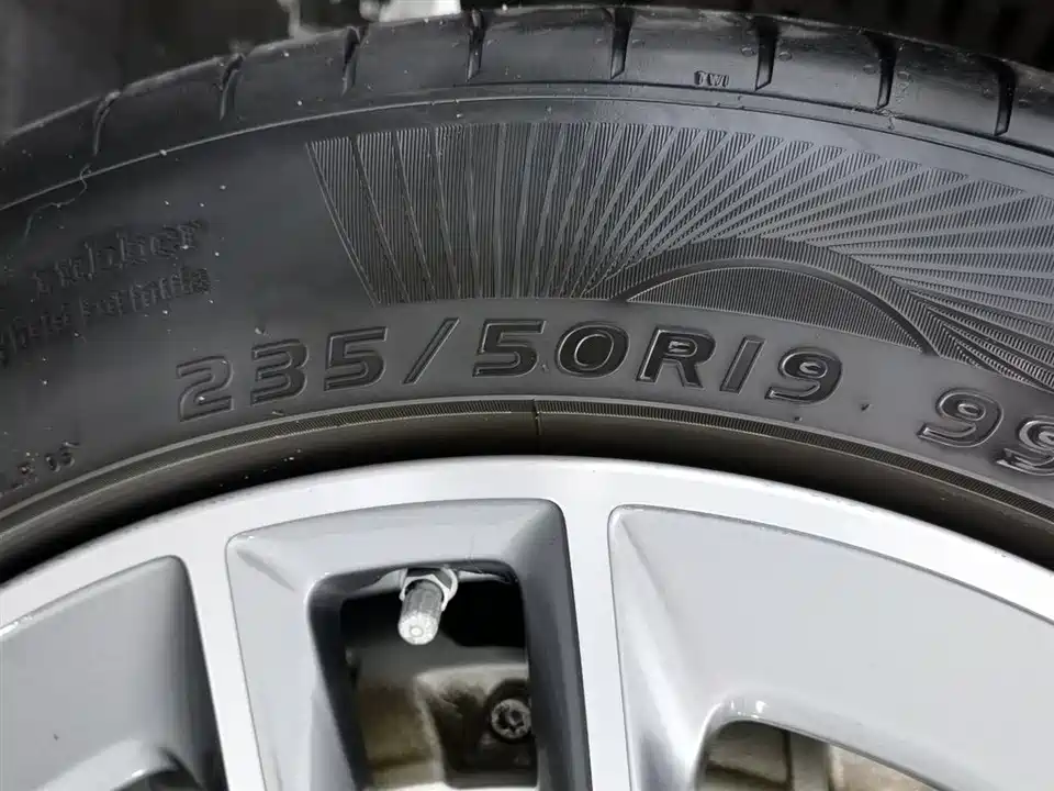 Mercedes-Benz GLB AMG