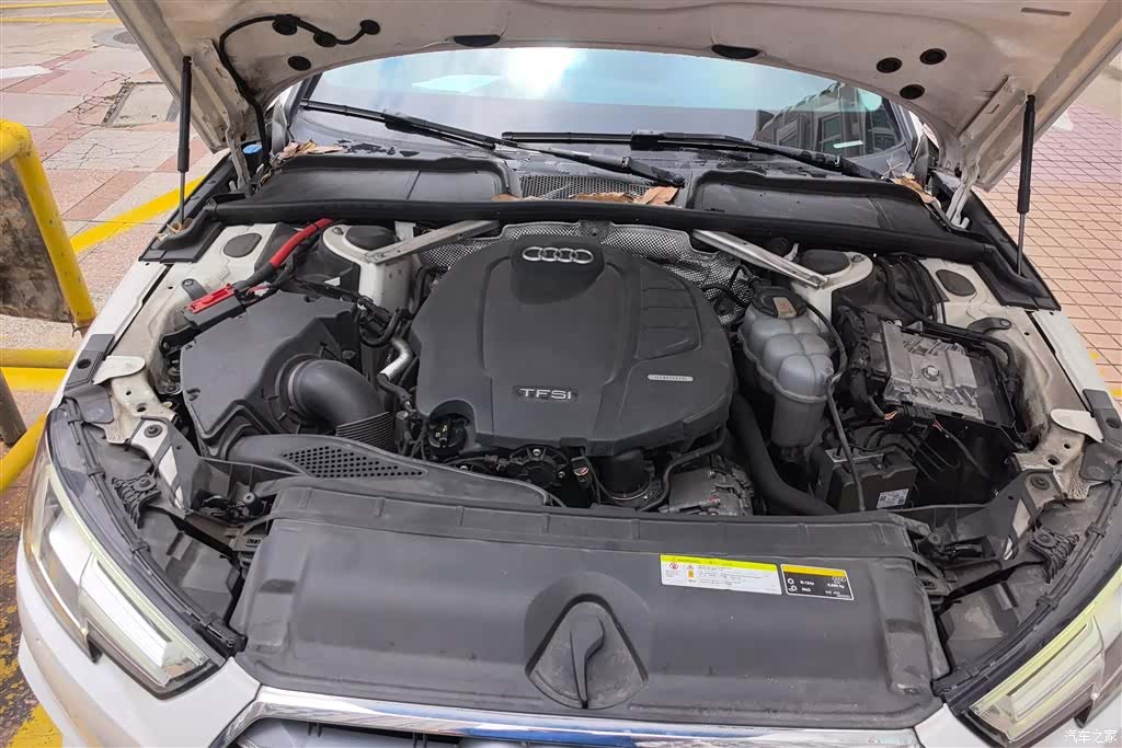 Audi A4L, 2019 10