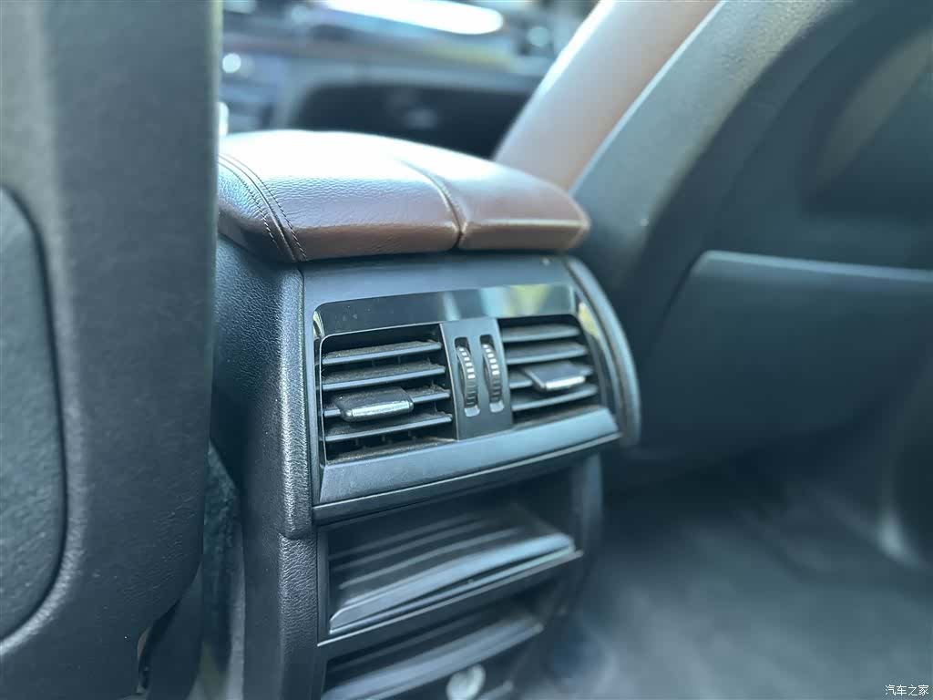 BMW X5, 2015 8