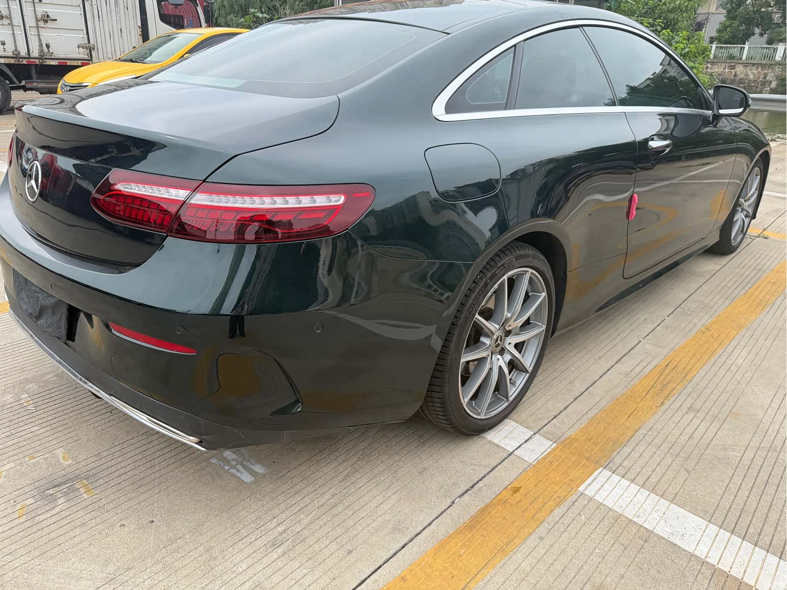 Mercedes-Benz E-Class, 2024 4