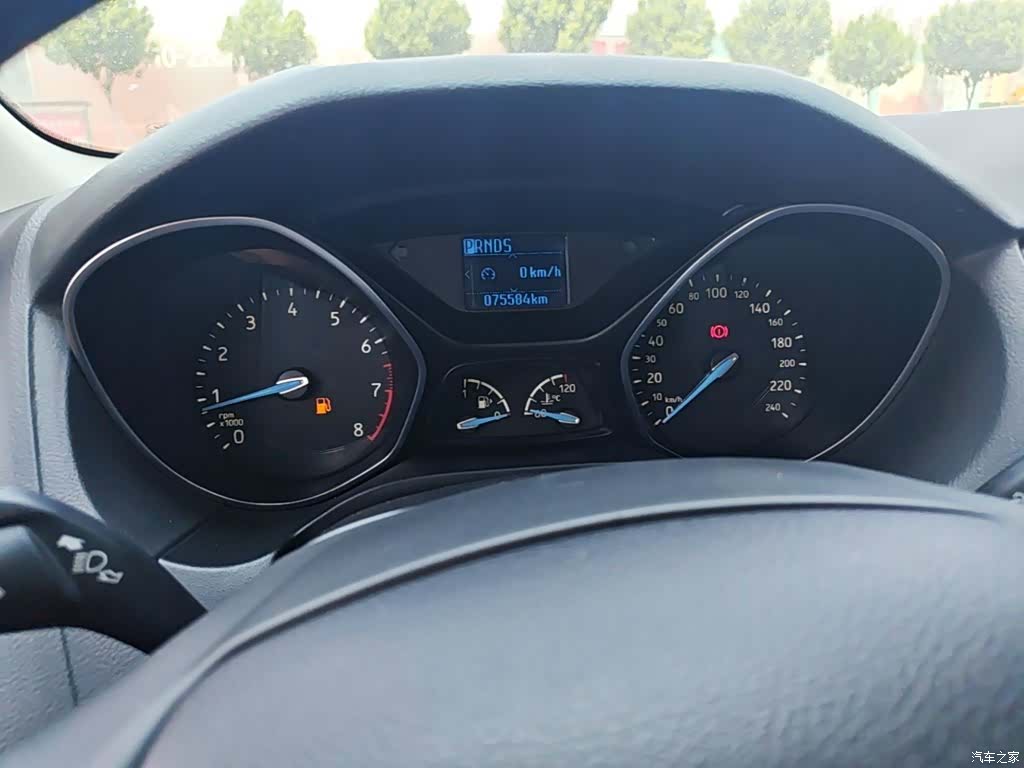 Ford Focus, 2016 12