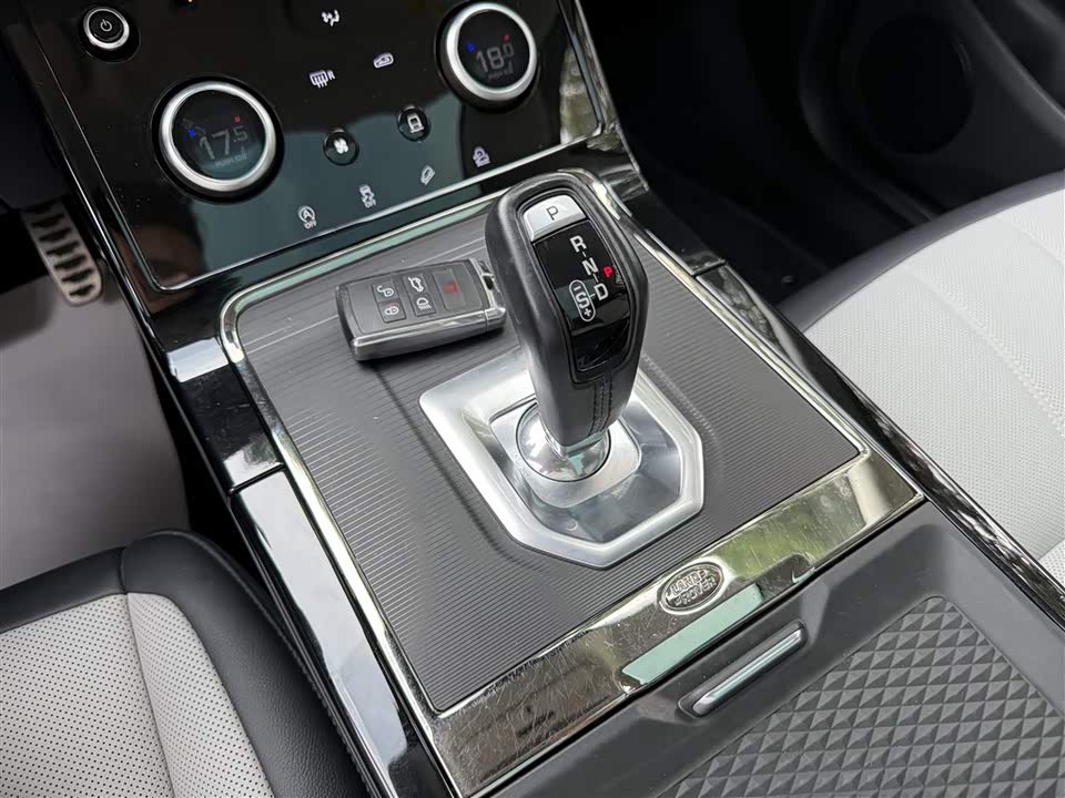 Land Rover Range Rover Aurora Land Rover Range Rover Aurora