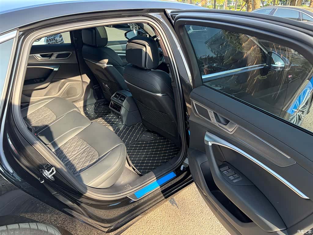 Audi A6L, 2025 25