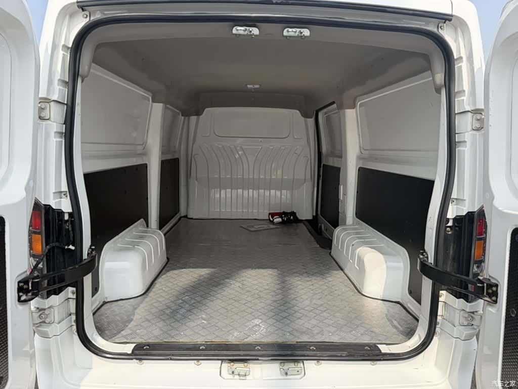 Foton EV6, 2024 13