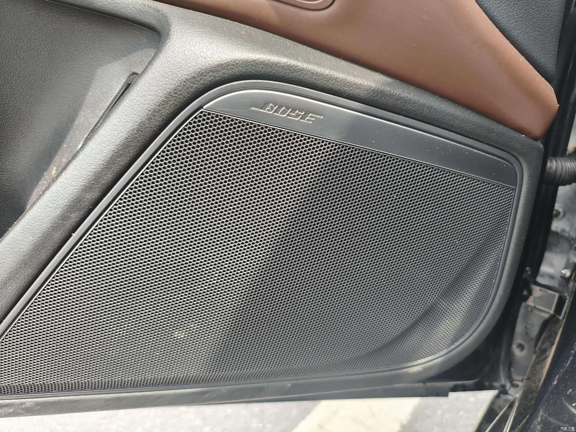 Audi A6L, 2015 9