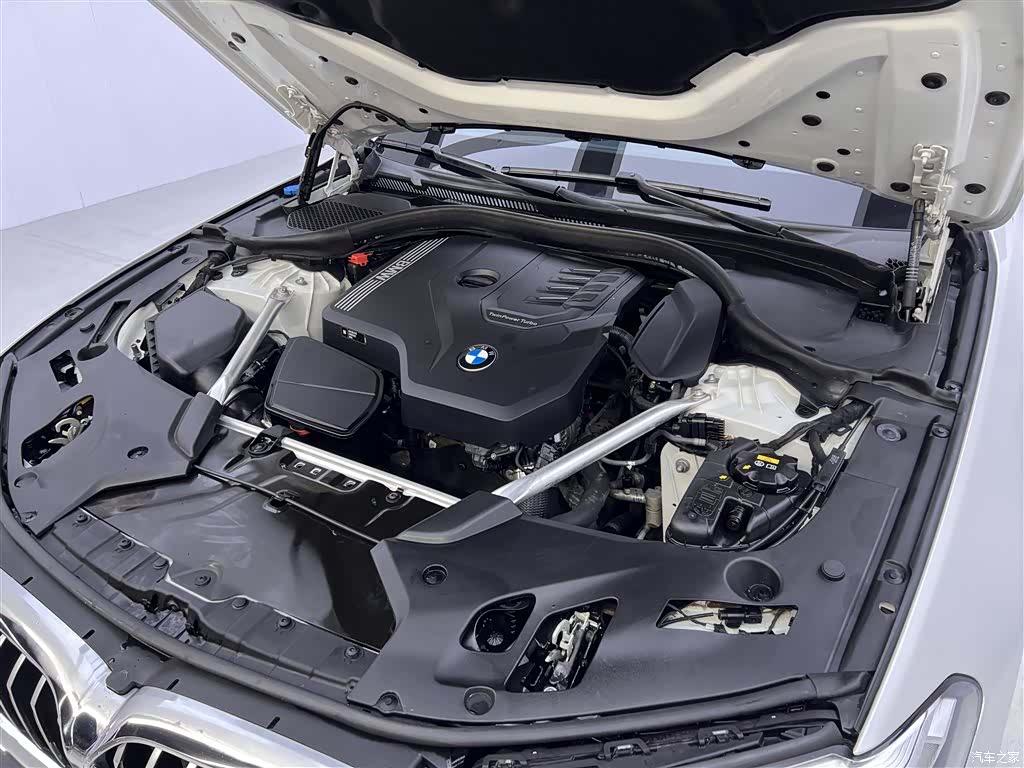 BMW 5 Series, 2022 12