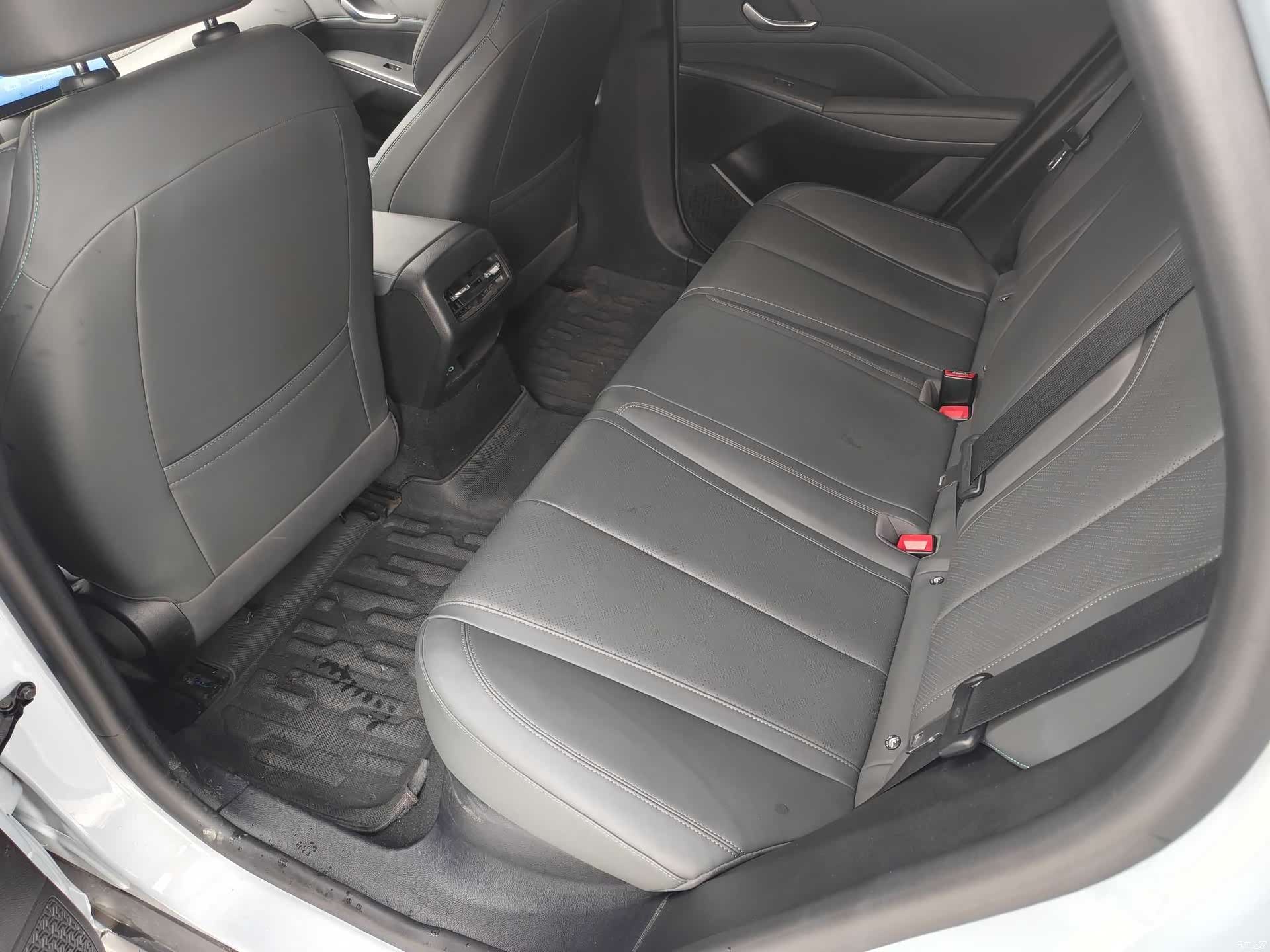 BYD Qin, 2025 16