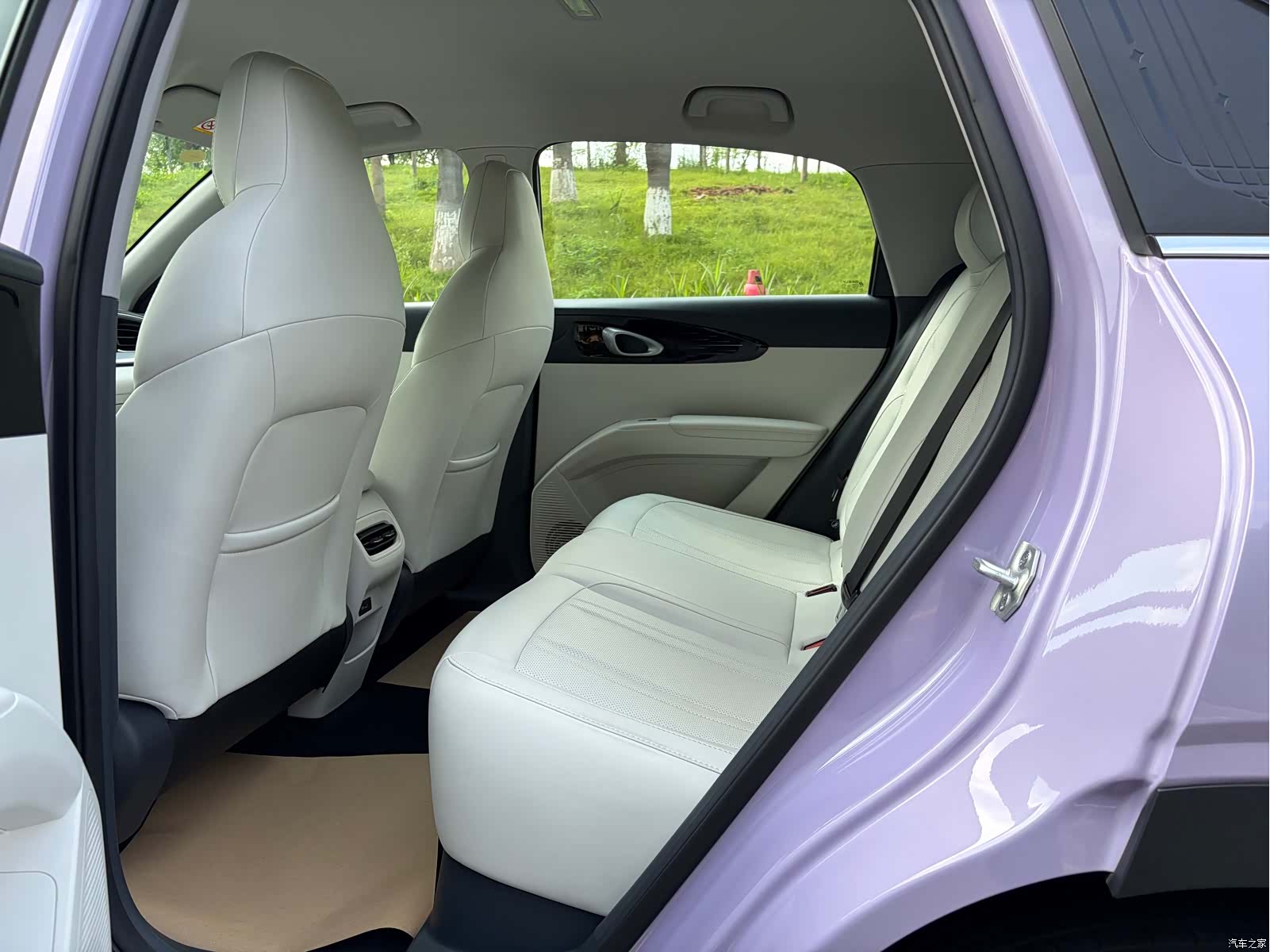 Geely Xingyuan, 2025 10