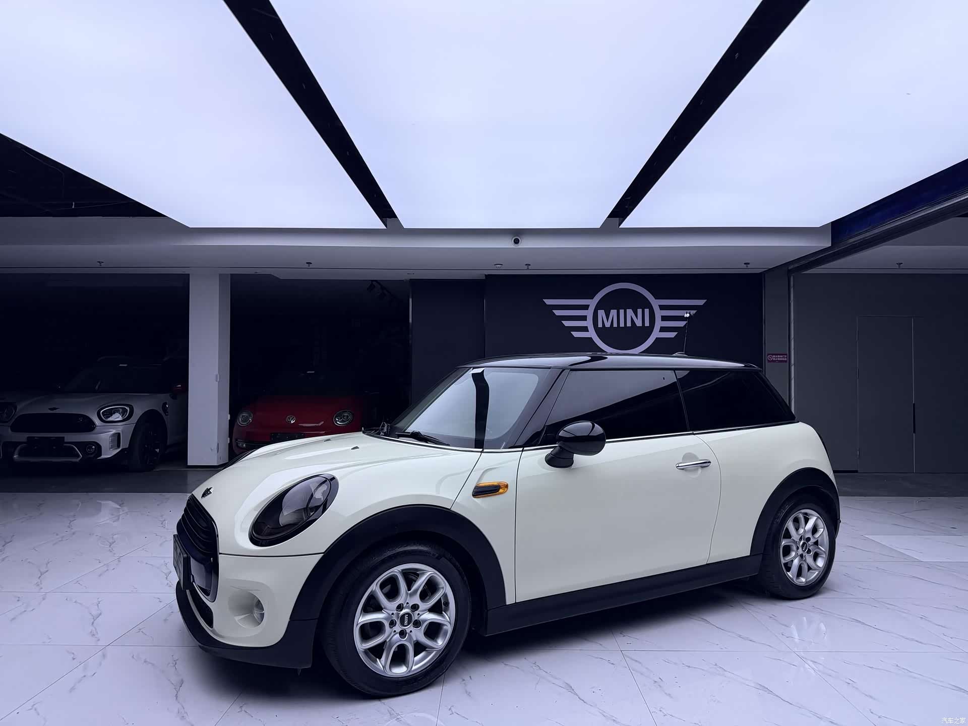 Mini Cooper, 2015 17