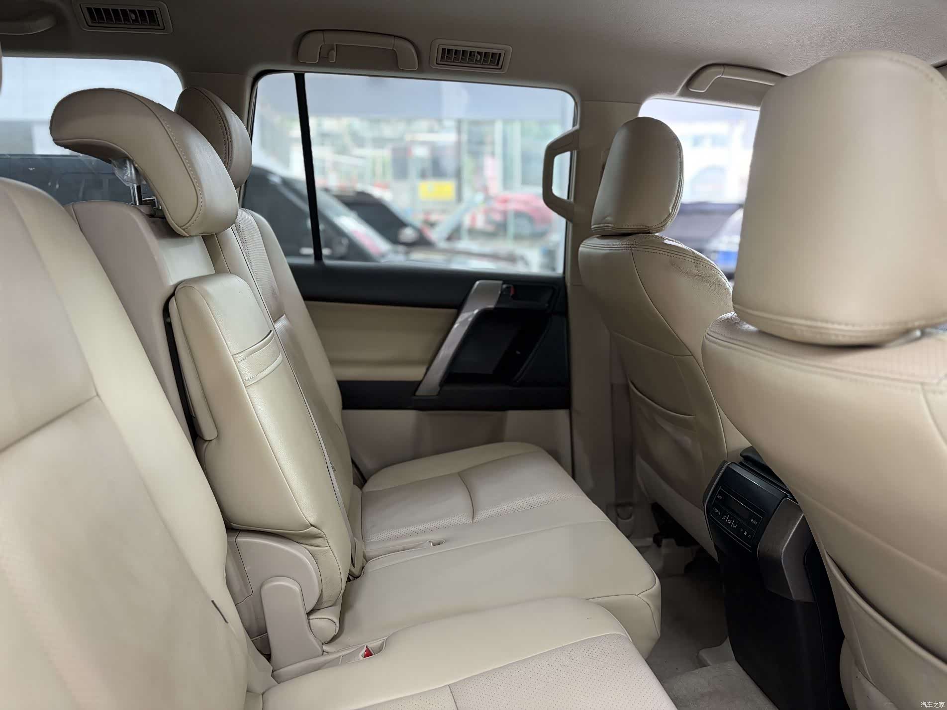 Toyota Prado, 2012 29