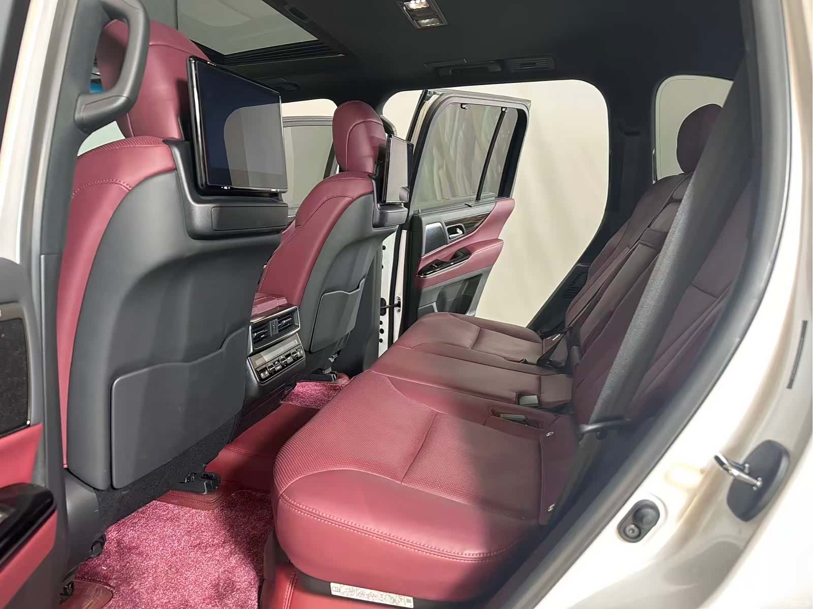 Lexus LX, 2024 16