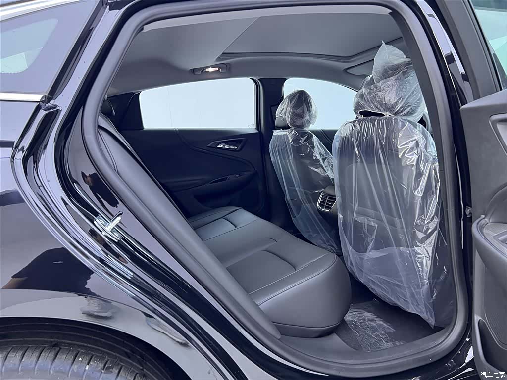 Chevrolet XL, 2023 18
