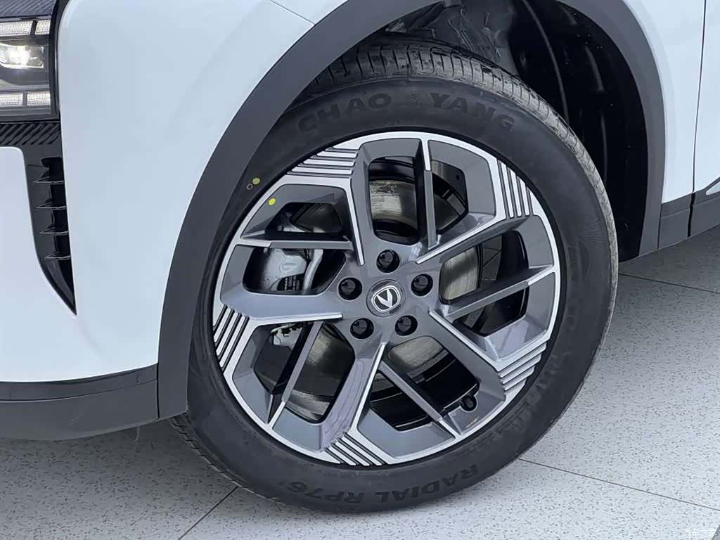 Changan CS75, 2025 6